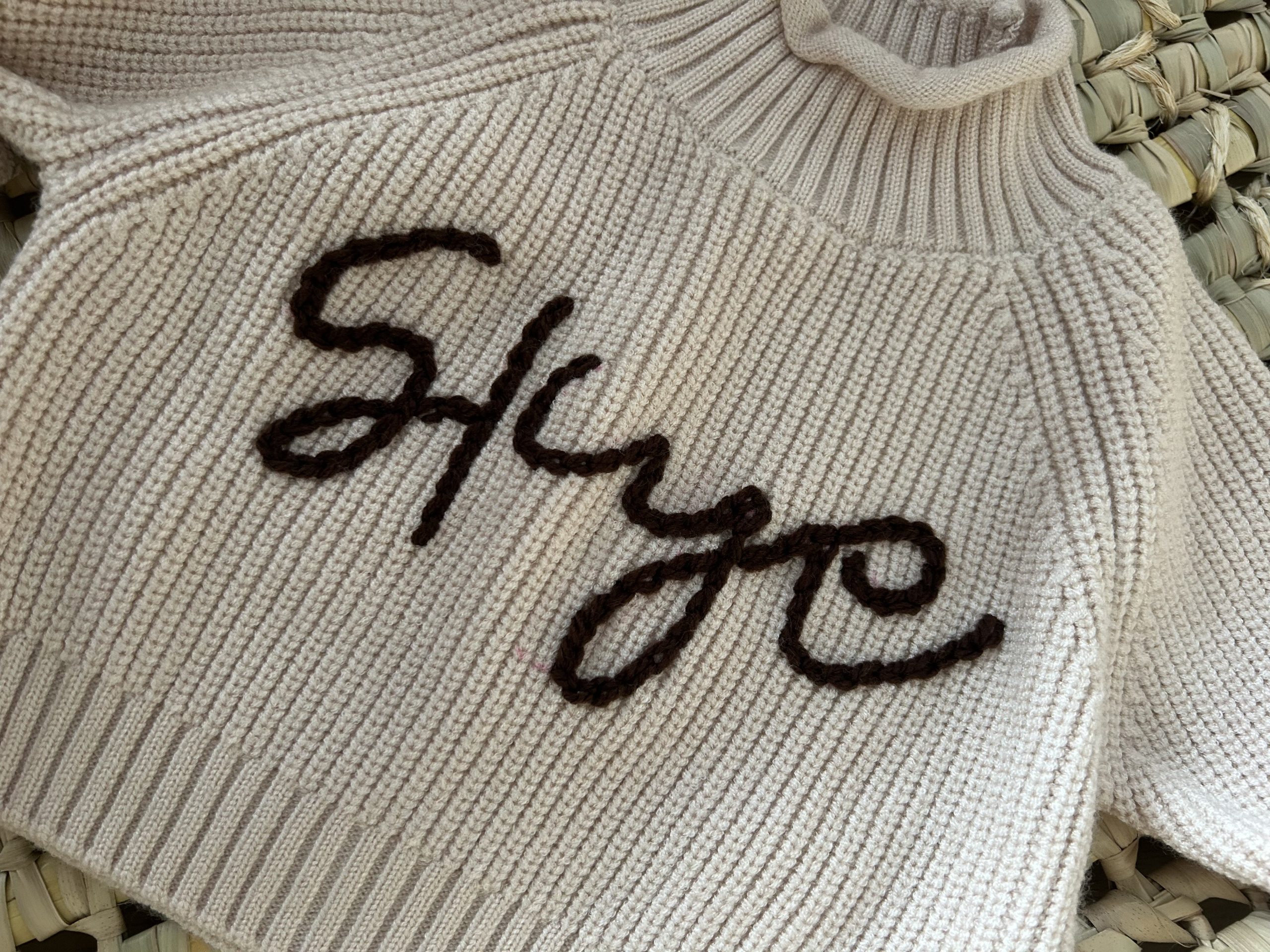 Customized crochet embroidary baby sweater - Customize your baby's name with crochet embroidary,comes unisex or girls touch with embroidered sunflowers - Image 3